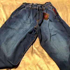 No Boundaries Paperbag Waist Mom Jeans